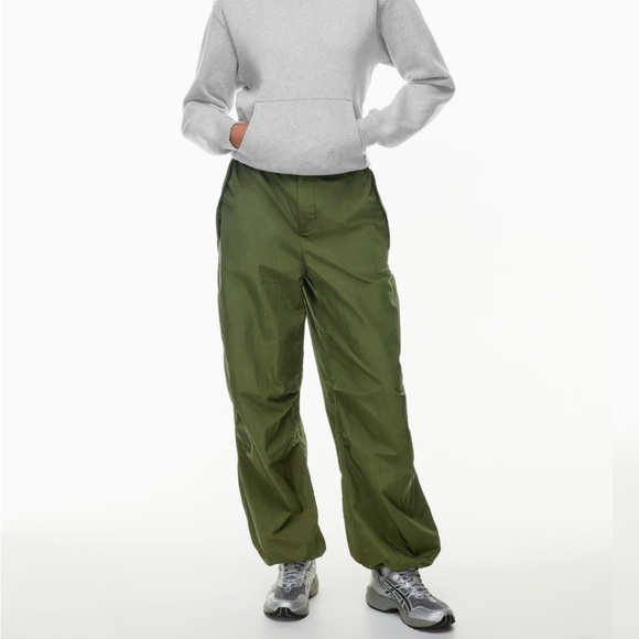 TNA Aviator Parachute pant - Picture 2 of 2